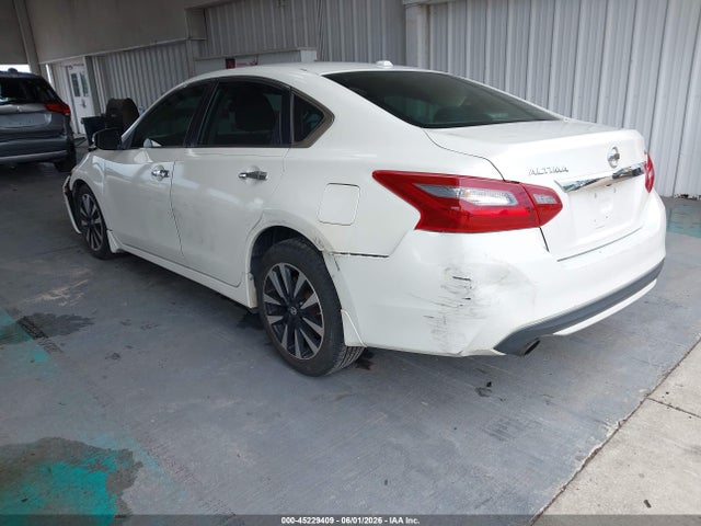 45229409 :رقم المزاد ، 1N4AL3AP9JC171053 vin ، 2018 Nissan Altima 2.5 Sv مزاد بيع