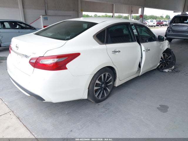 45229409 :رقم المزاد ، 1N4AL3AP9JC171053 vin ، 2018 Nissan Altima 2.5 Sv مزاد بيع