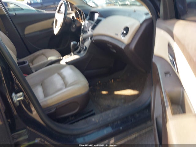 45229412 :رقم المزاد ، 1G1PE5SB1E7296181 vin ، 2014 Chevrolet Cruze 2lt Auto مزاد بيع