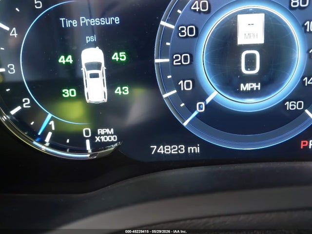Cadillac Escalade Standard 2018 1GYS4AKJ7JR254529 Image 16
