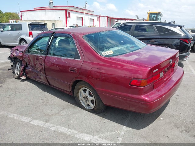 Продажа на аукционе авто 1998 Toyota Camry Le, vin: JT2BG28K1W0135916, номер лота: 45229437