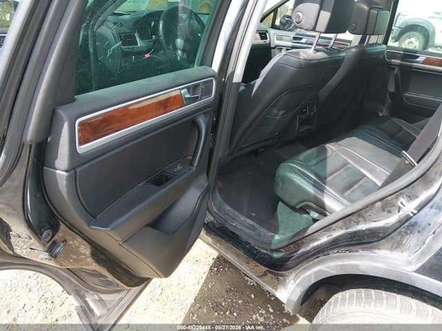 Продаж на аукціоні авто 2012 Volkswagen Touareg Vr6 Lux, vin: WVGFF9BP0CD001133, номер лоту: 45229445
