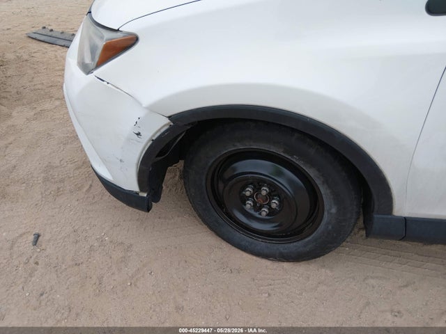 2T3RFREV7JW804310 Toyota Rav4 Adventure/xle
