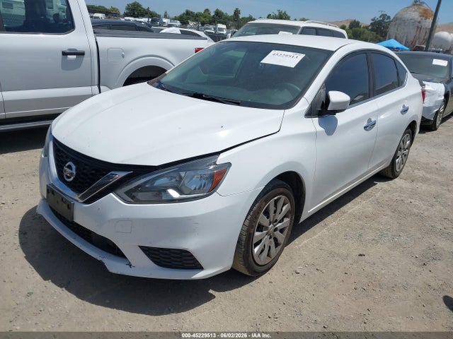 45229513 :رقم المزاد ، 3N1AB7AP3JY240818 vin ، 2018 Nissan Sentra S مزاد بيع