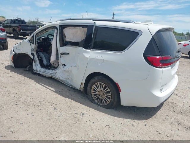 Chrysler Pacifica Touring L 2021 2C4RC1BG6MR598234 Image 3