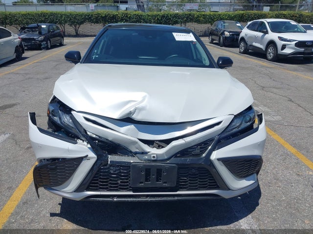 4T1KZ1AK9NU068961 Toyota Camry Xse V6