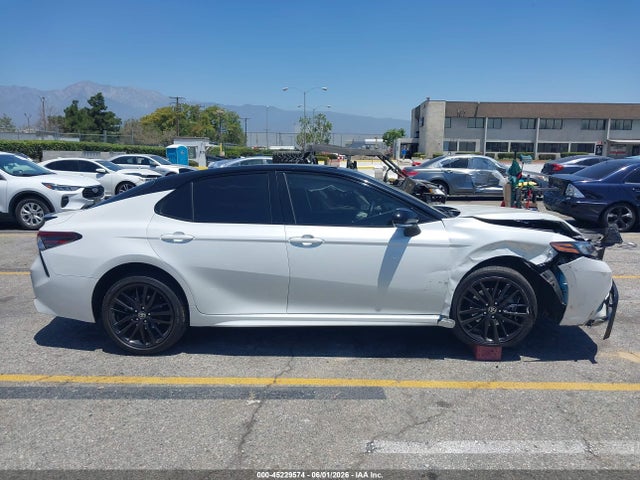 4T1KZ1AK9NU068961 Toyota Camry Xse V6