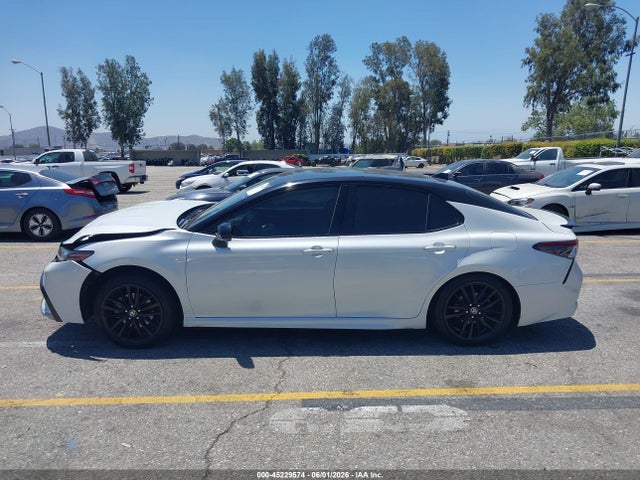 4T1KZ1AK9NU068961 Toyota Camry Xse V6