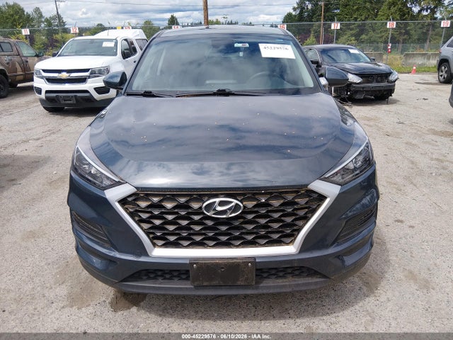 KM8J2CA40KU872428 Hyundai TUCSON SE
