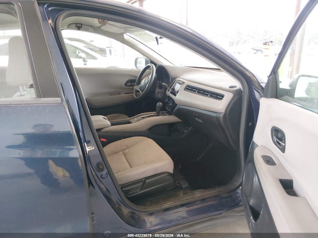 45229579 :رقم المزاد ، 3CZRU6H35HG700143 vin ، 2017 Honda Hr-v Lx مزاد بيع