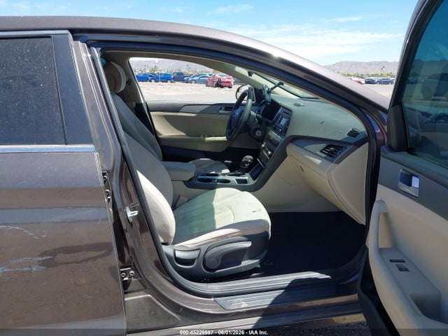 Hyundai Sonata 2017 5NPE24AF4HH463347 Image 5