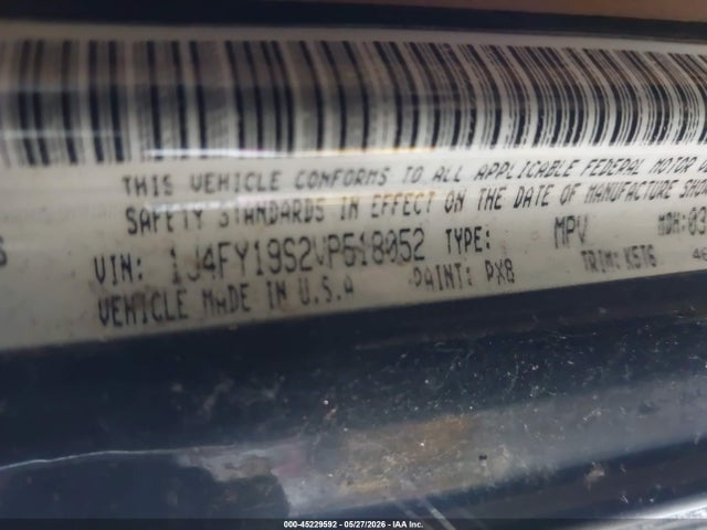 45229592 :رقم المزاد ، 1J4FY19S2VP518052 vin ، 1997 Jeep Wrangler Sport مزاد بيع