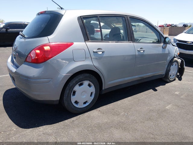 2011 Nissan Versa 1.8s მანქანა იყიდება აუქციონზე, vin: 3N1BC1CP3BL469221, აუქციონის ნომერი: 45229595