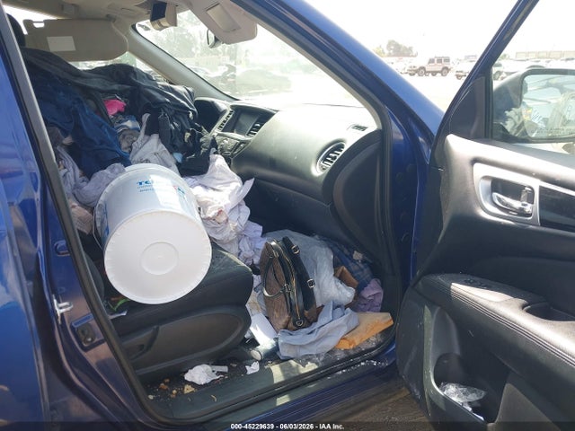 45229639 :رقم المزاد ، 5N1DR2MM3JC606405 vin ، 2018 Nissan Pathfinder Sv مزاد بيع