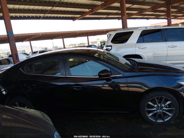 3MZBN1V39JM253185 Mazda Mazda3 Touring