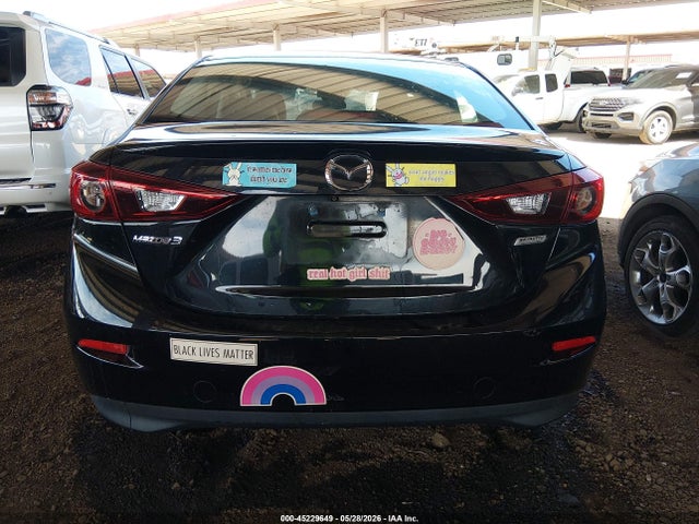 3MZBN1V39JM253185 Mazda Mazda3 Touring
