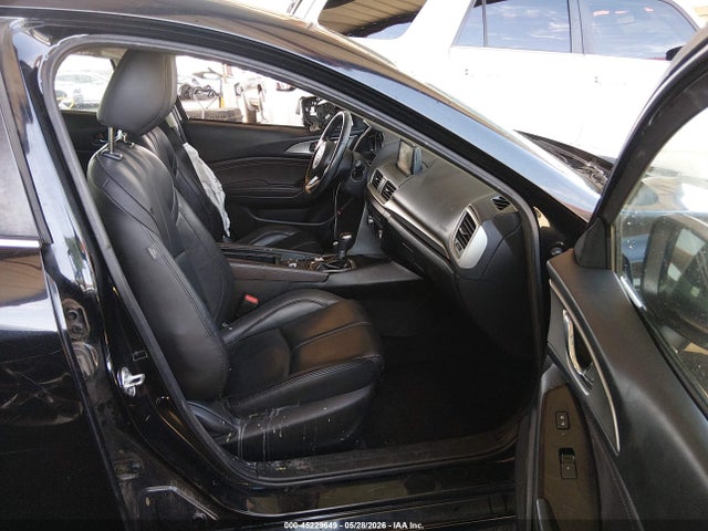 Mazda Mazda3 Touring 2018 3MZBN1V39JM253185 Image 5