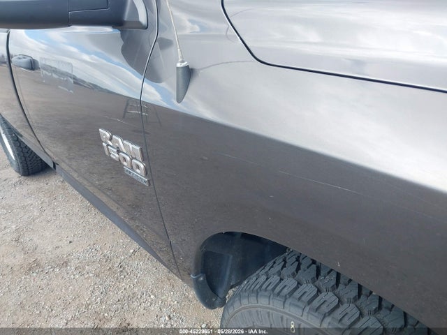 Продажа на аукционе авто 2019 Ram 1500 Classic Tradesman  4x2 8' Box, vin: 3C6JR6DG5KG503906, номер лота: 45229651