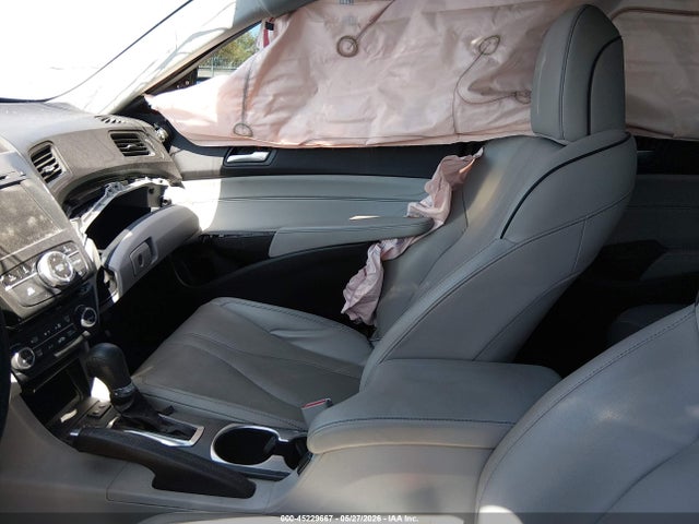 19UDE2F73KA012208 Acura ILX