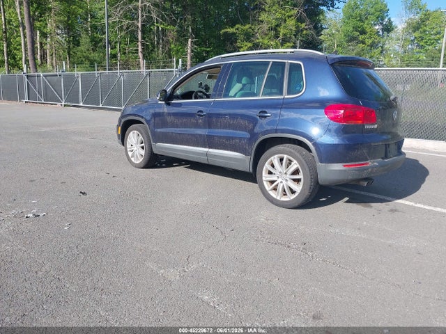 45229672 :رقم المزاد ، WVGBV7AX2FW609008 vin ، 2015 Volkswagen Tiguan Se مزاد بيع
