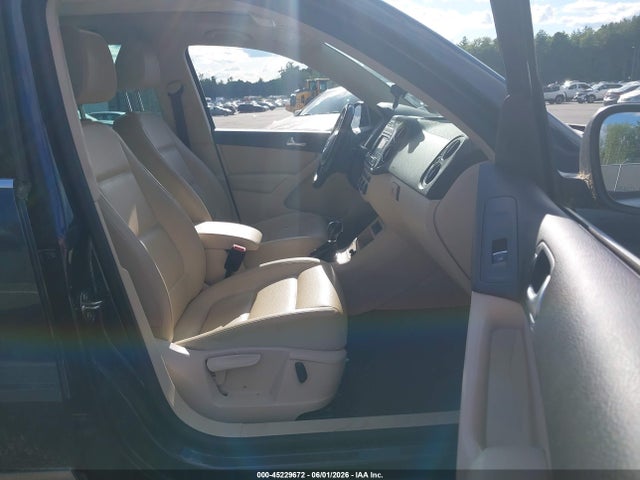 45229672 :رقم المزاد ، WVGBV7AX2FW609008 vin ، 2015 Volkswagen Tiguan Se مزاد بيع