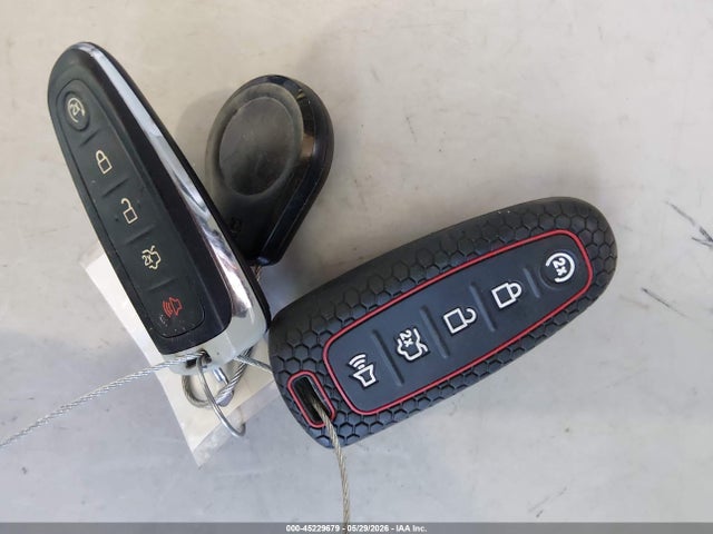 Ford Escape Titanium 2017 1FMCU9J92HUA57657 Image 11