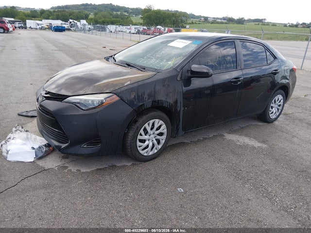 Toyota COROLLA LE 2019 5YFBURHE2KP878149 Image 2