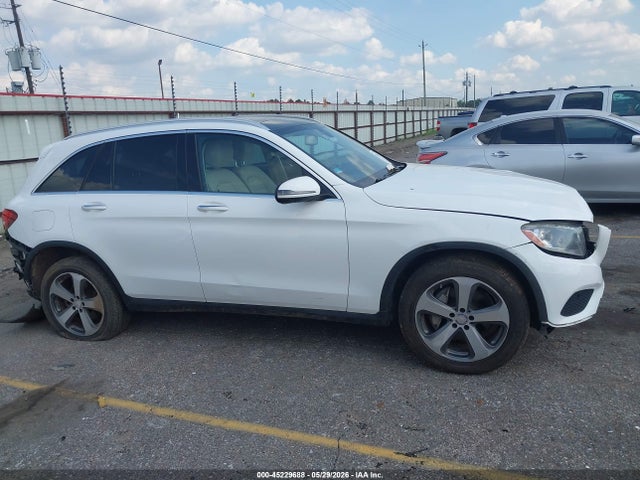 Продажа на аукционе авто 2017 Mercedes-benz Glc 300, vin: WDC0G4JB0HF137252, номер лота: 45229688