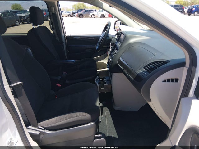 2C4RDGBG3JR309922 Dodge Grand Caravan Se