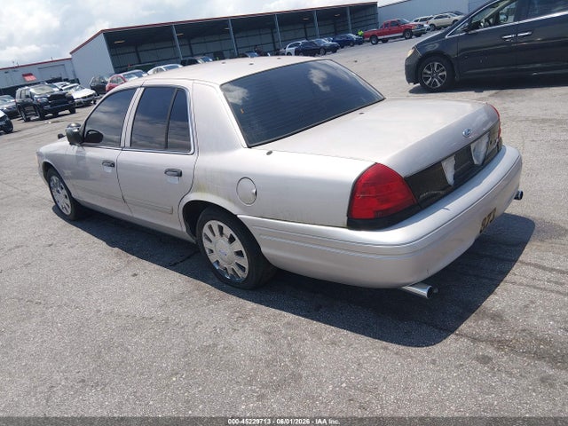2011 Ford Crown Victoria Police Interceptor მანქანა იყიდება აუქციონზე, vin: 2FABP7BV3BX149468, აუქციონის ნომერი: 45229713