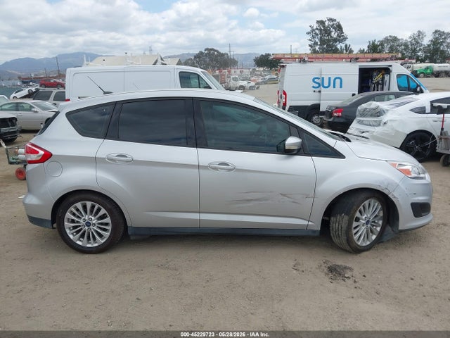 Ford C-max Energi Se 2017 1FADP5EUXHL105795 Image 13