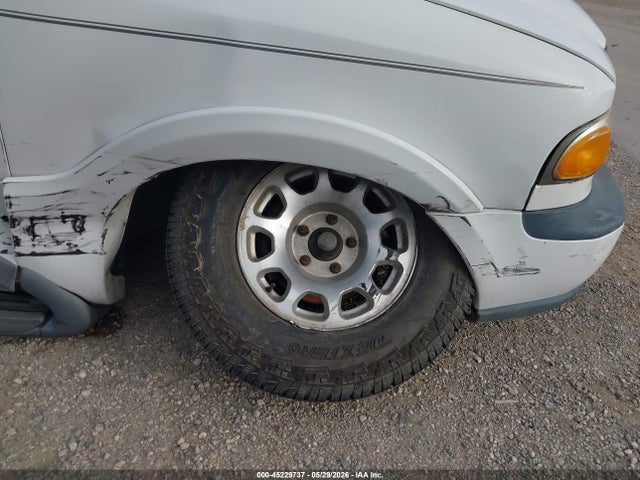 Продаж на аукціоні авто 1999 Lincoln Navigator, vin: 5LMRU27L8XLJ12683, номер лоту: 45229737