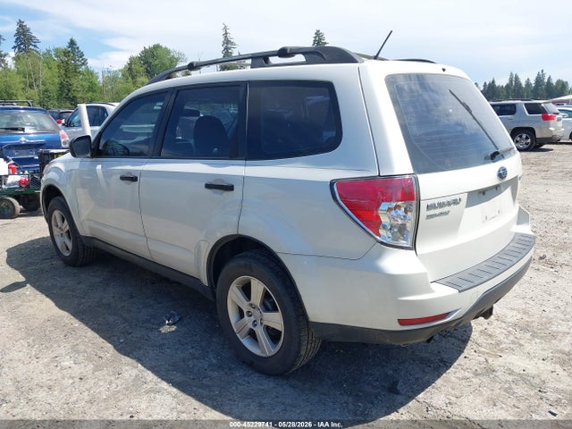 Продажа на аукционе авто 2013 Subaru Forester 2.5x, vin: JF2SHABCXDH418024, номер лота: 45229741