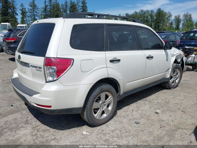 Продажа на аукционе авто 2013 Subaru Forester 2.5x, vin: JF2SHABCXDH418024, номер лота: 45229741