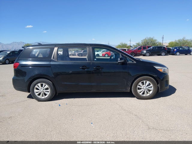 KIA Sedona L 2018 KNDMA5C11J6388807 Image 14