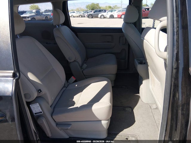 KIA Sedona L 2018 KNDMA5C11J6388807 Image 8
