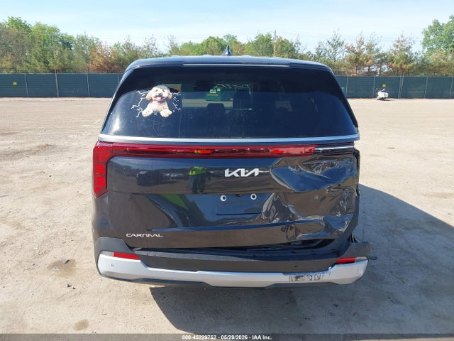 45229752 :رقم المزاد ، KNDNB5K33S6484640 vin ، 2025 Kia Carnival Mpv Lxs مزاد بيع