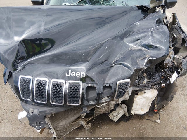 1C4PJLCB4MD125706 Jeep Cherokee Latitude Fwd
