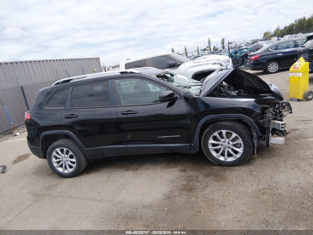 1C4PJLCB4MD125706 Jeep Cherokee Latitude Fwd