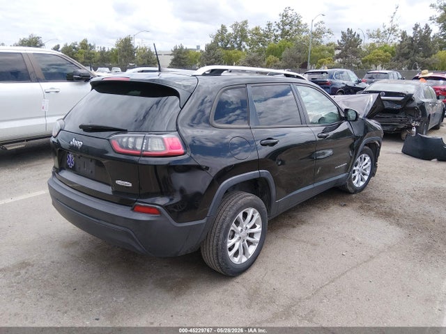 1C4PJLCB4MD125706 Jeep Cherokee Latitude Fwd