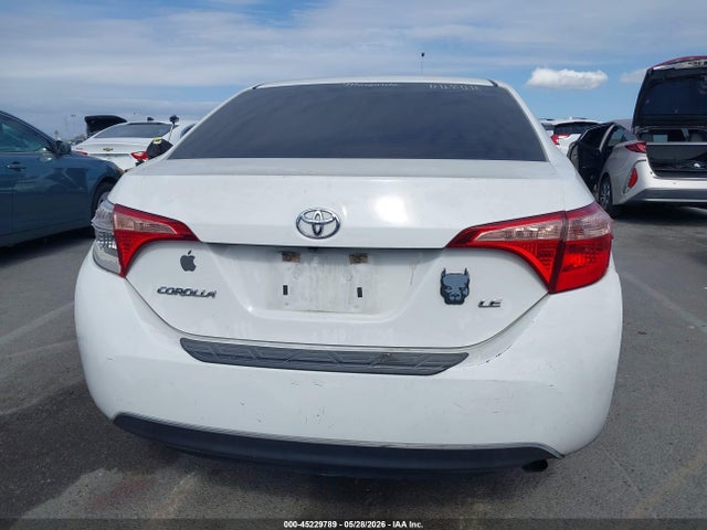 5YFBURHEXJP816917 Toyota COROLLA LE