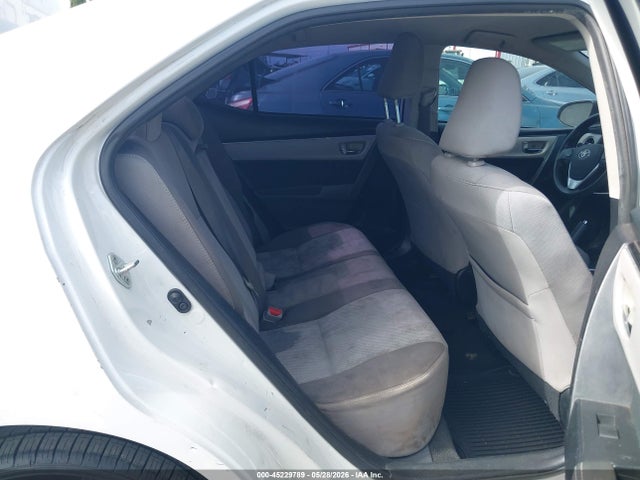 5YFBURHEXJP816917 Toyota COROLLA LE