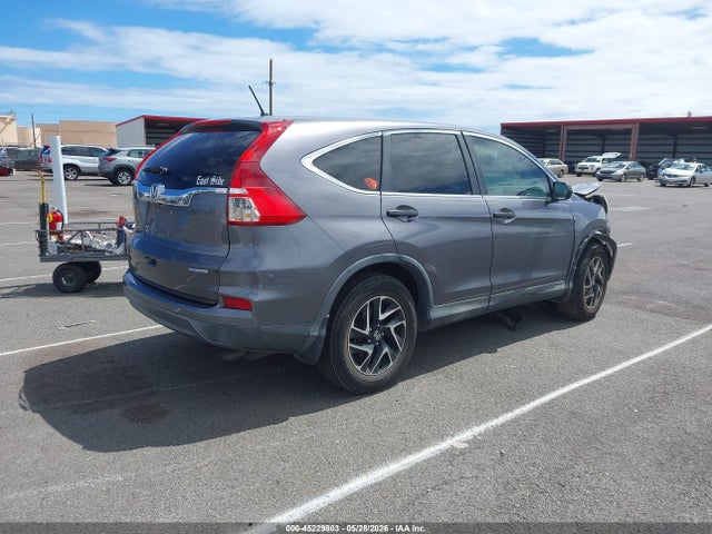 Honda CR-V SE 2016 2HKRM3H48GH515703 Image 4