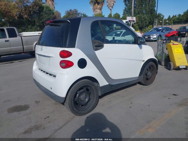 Aukcja sprzedaży 2010 Smart Fortwo Passion/pure, vin: WMEEJ3BA8AK418484, numer aukcji: 45229812