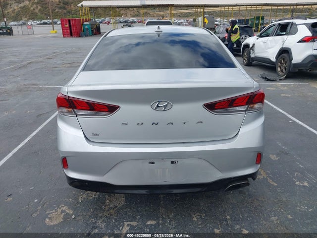 Hyundai SONATA SE 2018 5NPE24AF0JH685289 Image 16