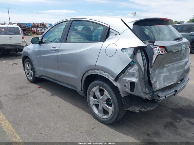 Honda HR-V LX 2019 3CZRU5H33KG716116 Image 3