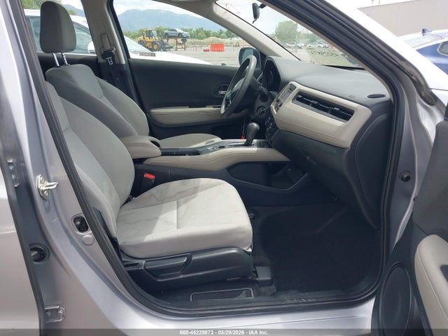 Honda HR-V LX 2019 3CZRU5H33KG716116 Image 5