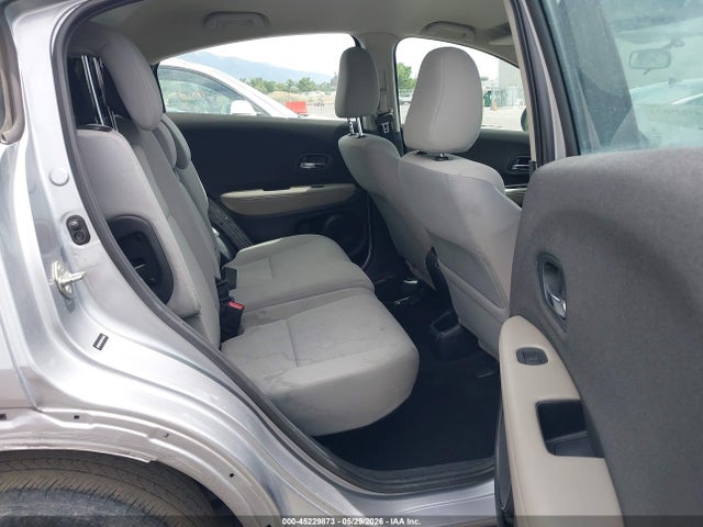 Honda HR-V LX 2019 3CZRU5H33KG716116 Image 8