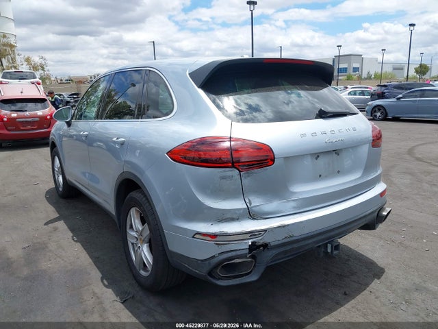 2016 Porsche Cayenne Diesel მანქანა იყიდება აუქციონზე, vin: WP1AF2A20GLA40309, აუქციონის ნომერი: 45229877