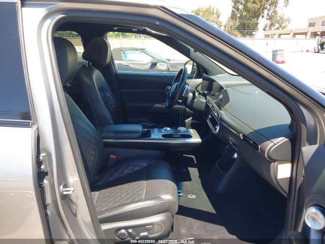 Продажа на аукционе авто 2023 Genesis Gv60 Performance Awd, vin: KMUKEDTB8PU010693, номер лота: 45229880